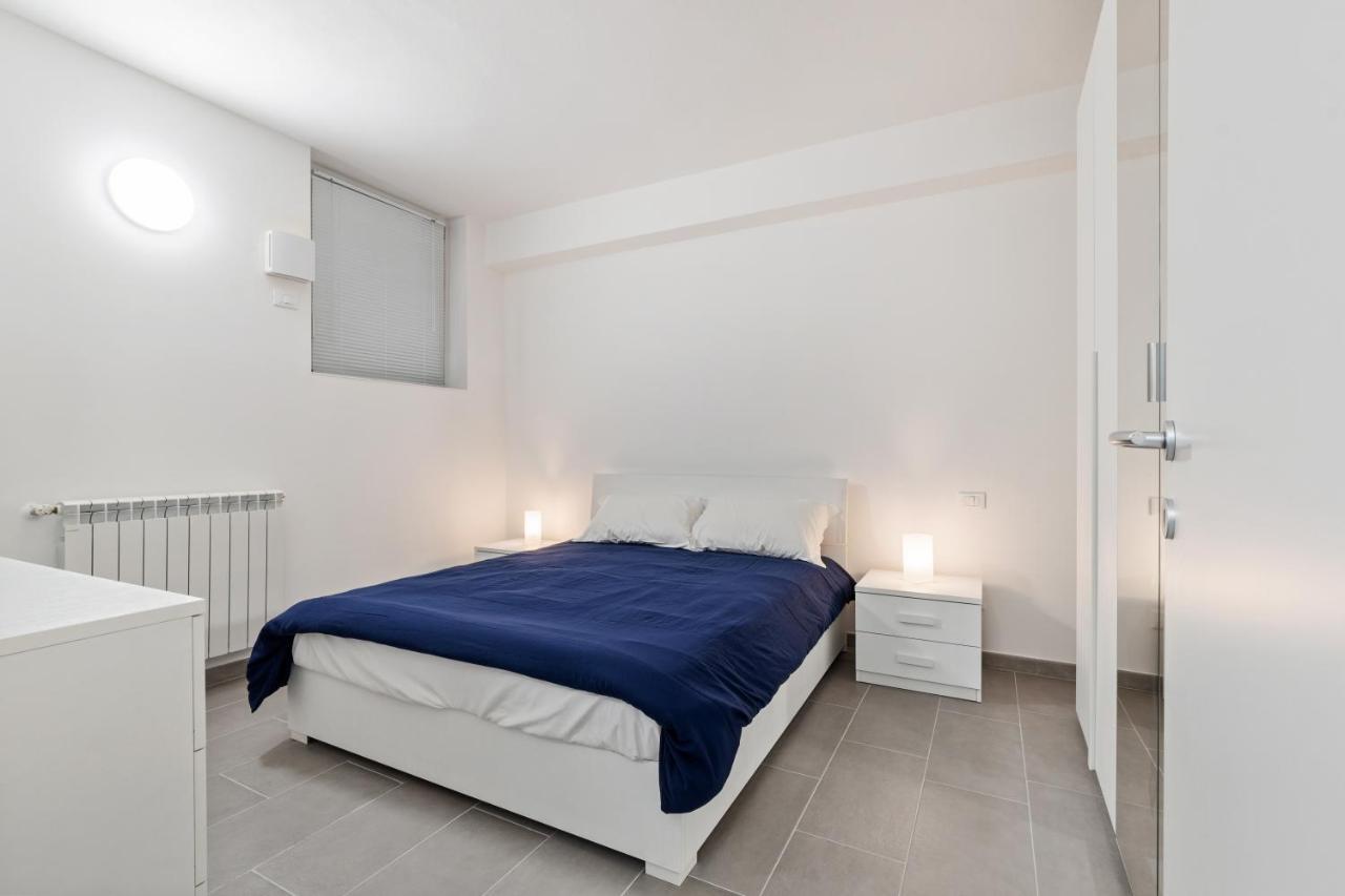 Appartamento Staurenghi Blu - Affitti Brevi Italia วาเรเซ ภายนอก รูปภาพ